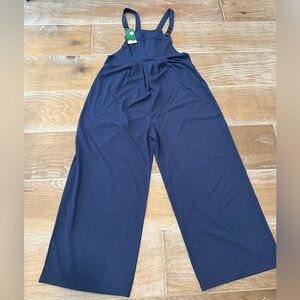 NWT Women’s Halara Jumpsuit Size L- Navy